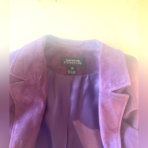 Jones of New York Suede Signature Jacket - Picture 2 of 4